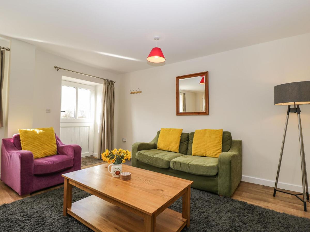 Stables Cottage Melksham Esterno foto